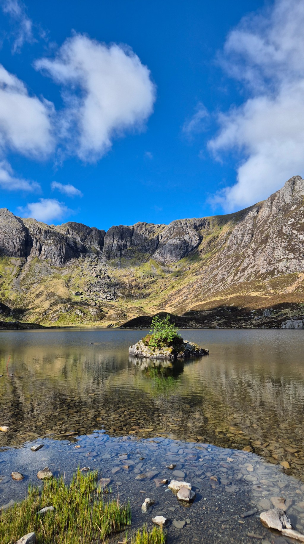 Llyn Idwall / Y&nbsp;Garn